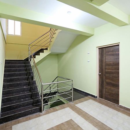 Oyo 11343 Hotel Sai International Bhubaneswar Dış mekan fotoğraf