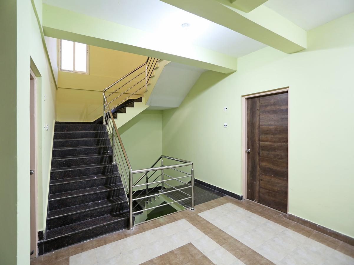 Oyo 11343 Hotel Sai International Bhubaneswar Dış mekan fotoğraf