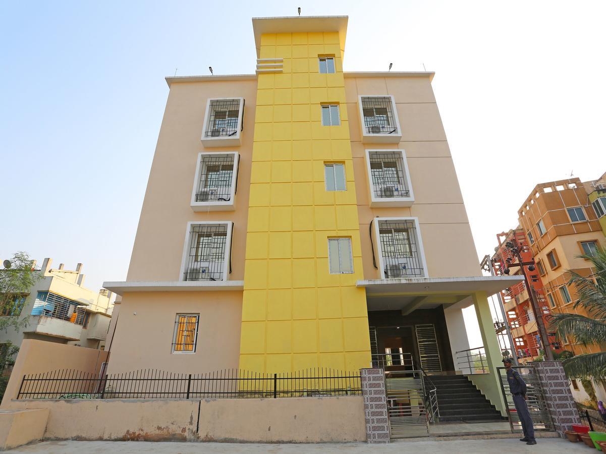 Oyo 11343 Hotel Sai International Bhubaneswar Dış mekan fotoğraf