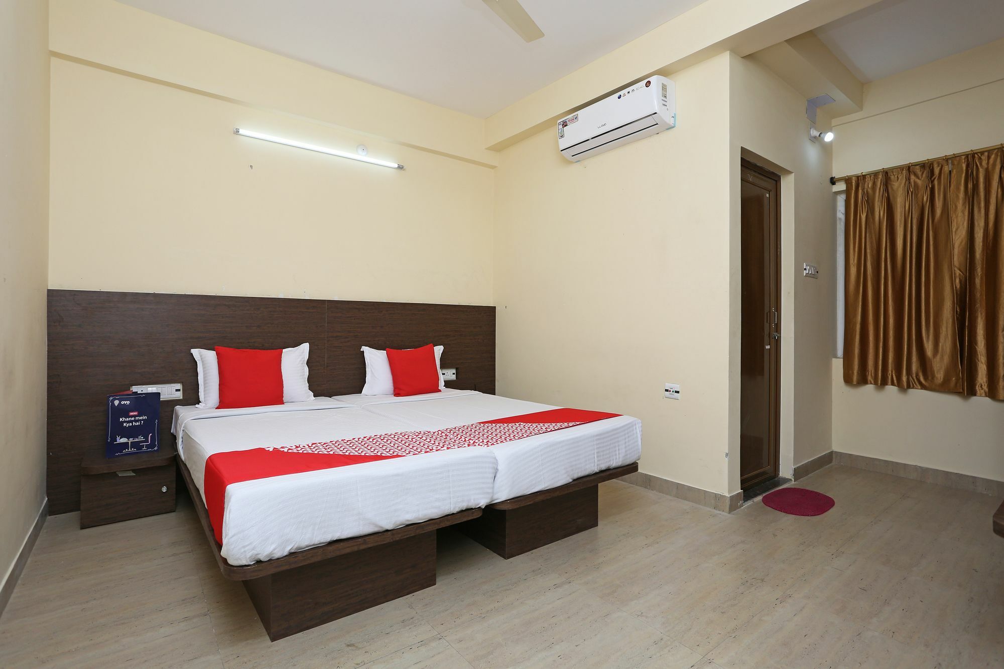 Oyo 11343 Hotel Sai International Bhubaneswar Dış mekan fotoğraf